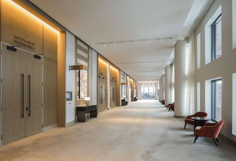 هتل Hilton Columbus Downtown