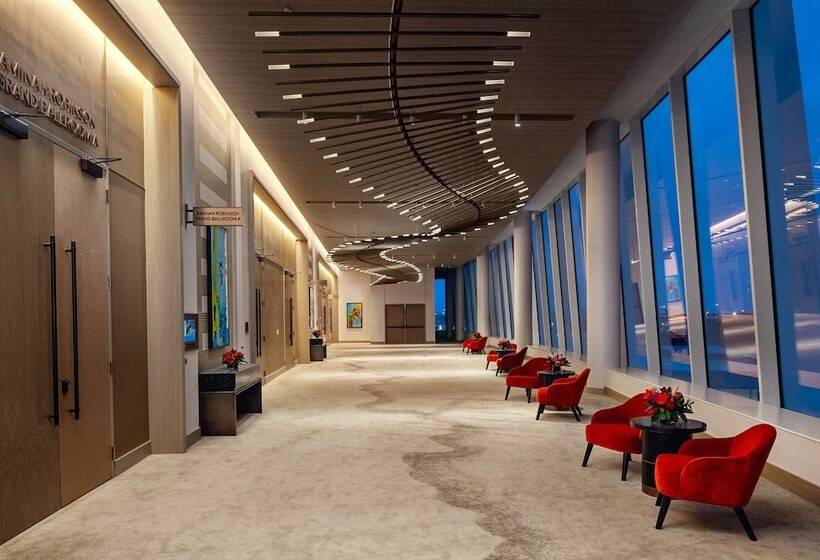 هتل Hilton Columbus Downtown