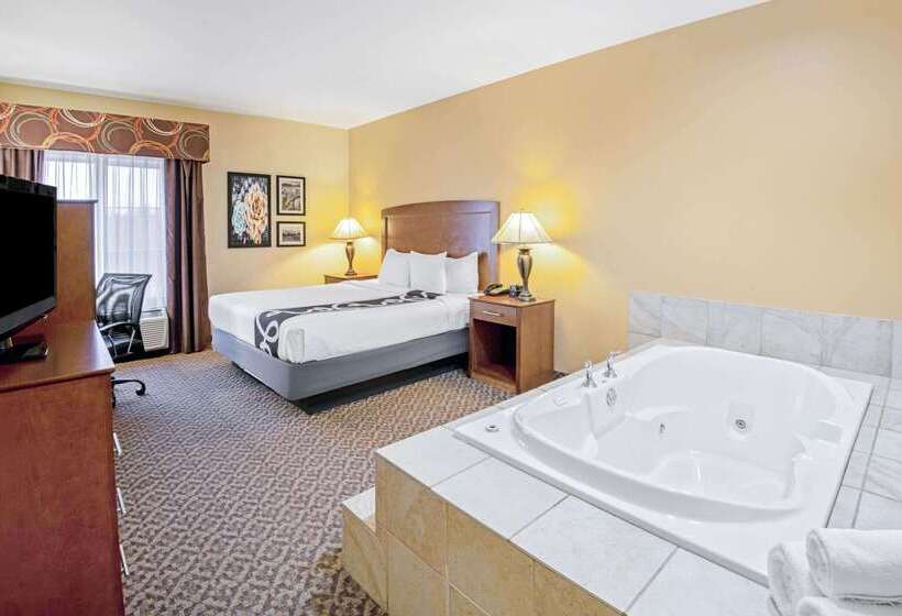 هتل La Quinta By Wyndham Lawton / Fort Sill