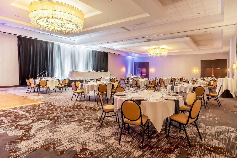 فندق Minneapolis Marriott Northwest