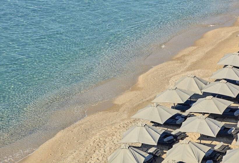 هتل Myconian Utopia Relais & Chateaux