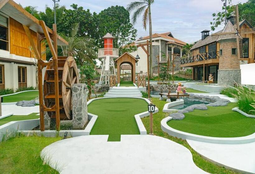 فندق Novus Giri Resort & Spa