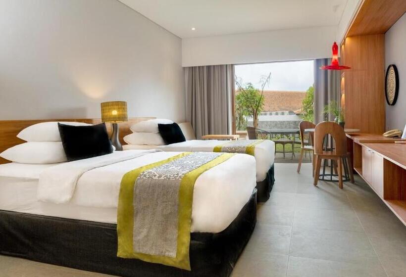 فندق Novus Giri Resort & Spa