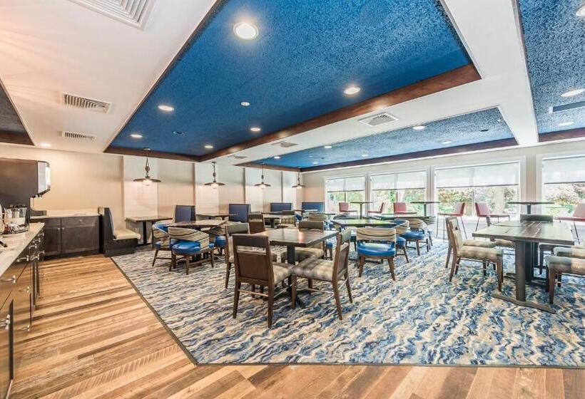 酒店 Rockport Inn And Suites