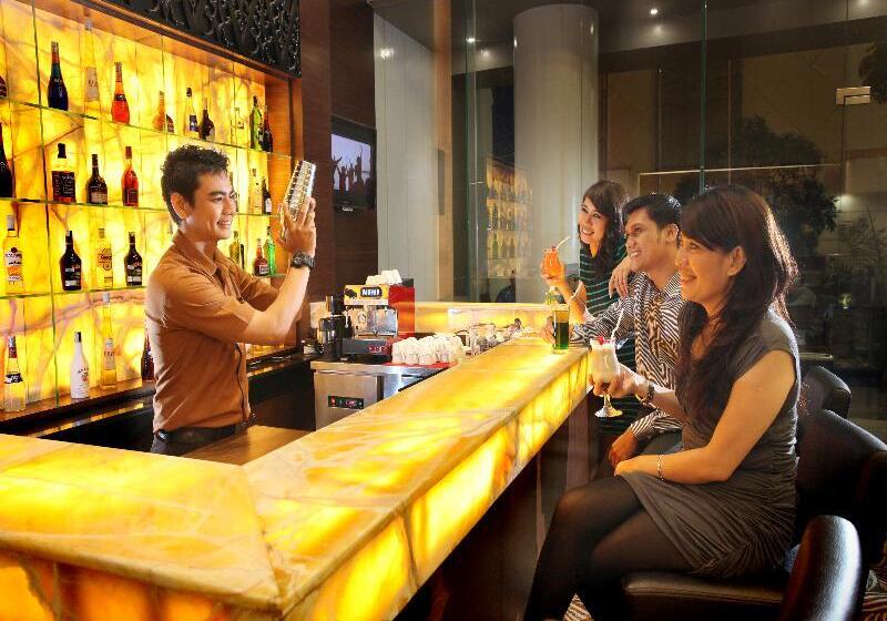 هتل Swissbelinn Ska Pekanbaru