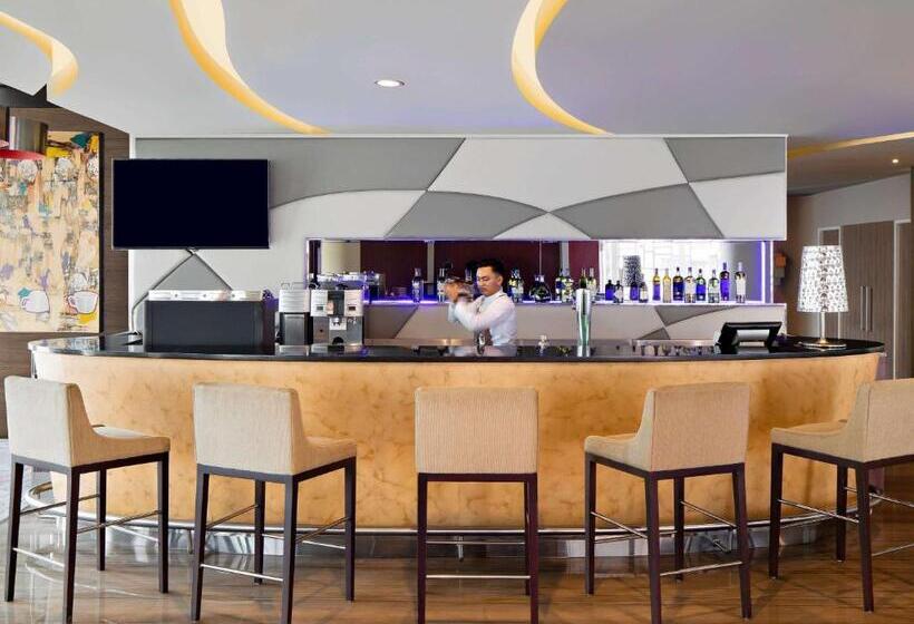 Novotel Jakarta Gajah Mada