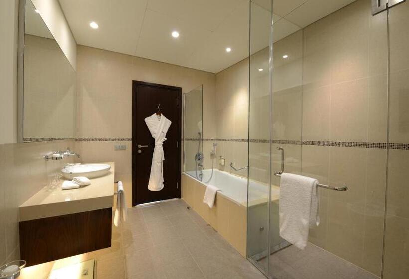 Staybridge Suites Beirut, An Ihg