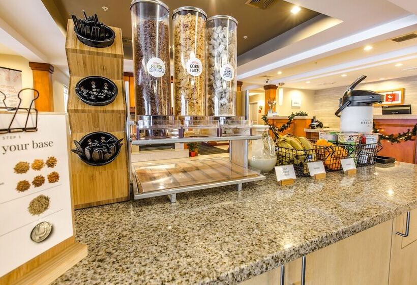 Towneplace Suites By Marriott Gilford