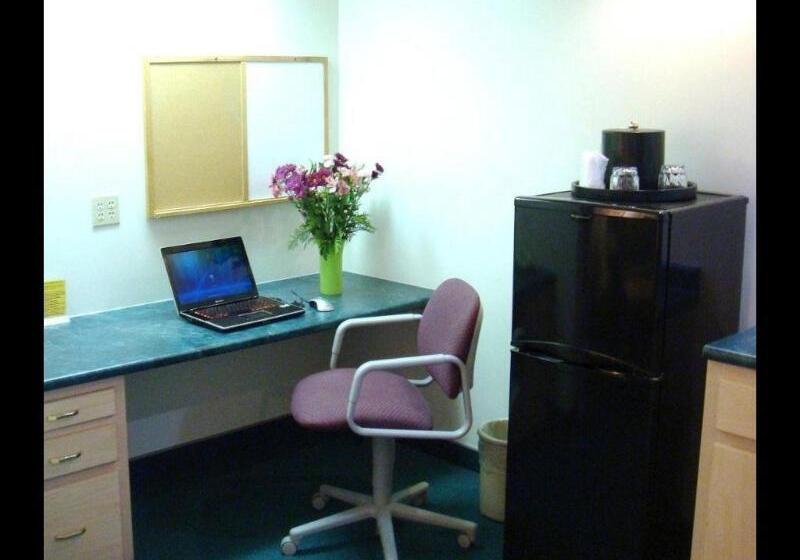 فندق Americas Best Value Inn & Suites Bluffton