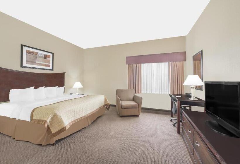 בית מלון כפרי Baymont By Wyndham Snyder