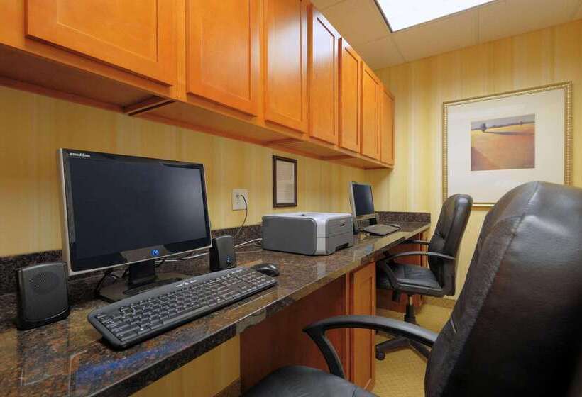 ホテル Country Inn & Suites By Radisson, Toledo South, Oh