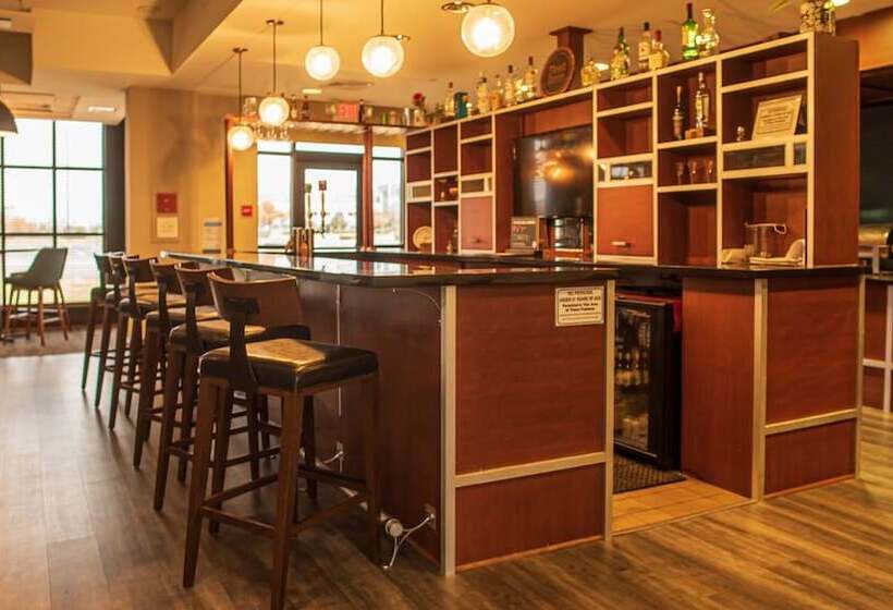 בית מלון כפרי Four Points By Sheraton Oklahoma City Quail Springs