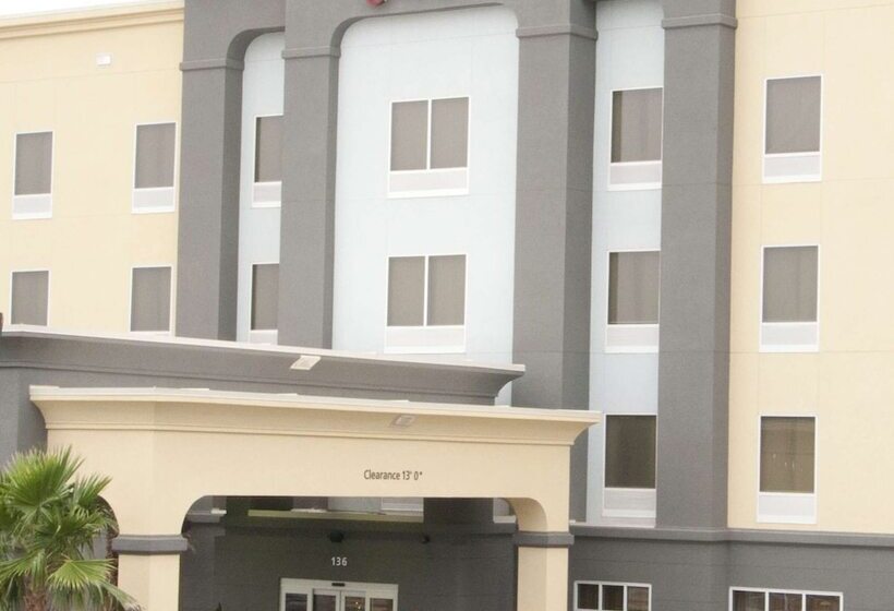 فندق Hampton Inn By Hilton Leesville Fort Johnson