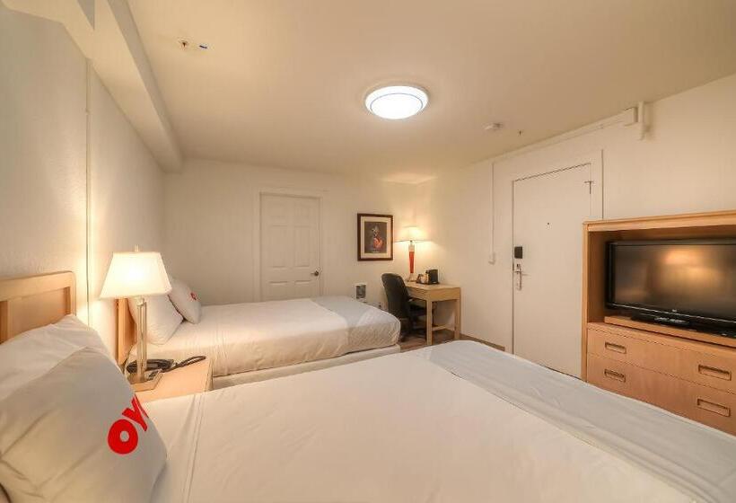 هتل Knights Inn Newport