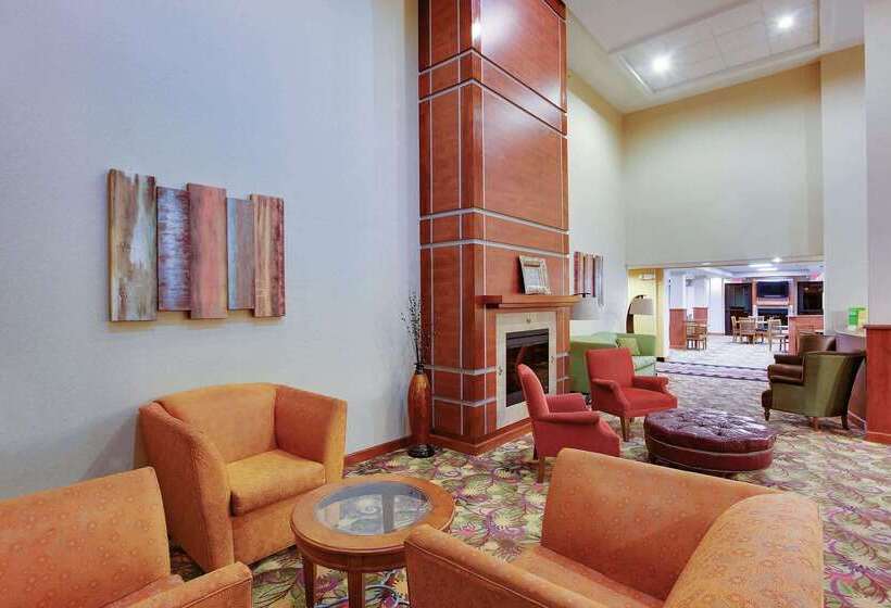 فندق La Quinta By Wyndham Richmond   Kings Dominion