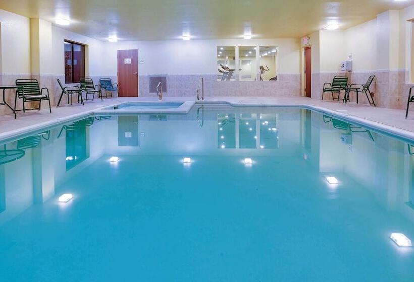 فندق La Quinta By Wyndham Richmond   Kings Dominion