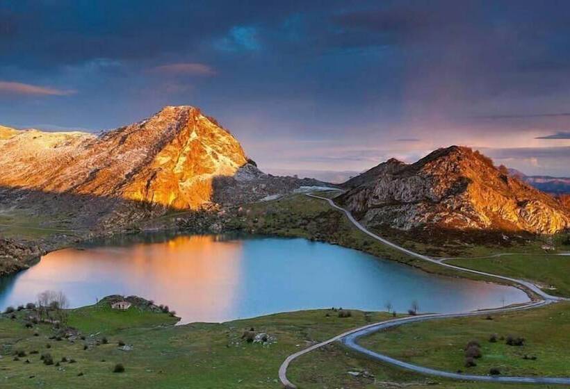 فندق Alda