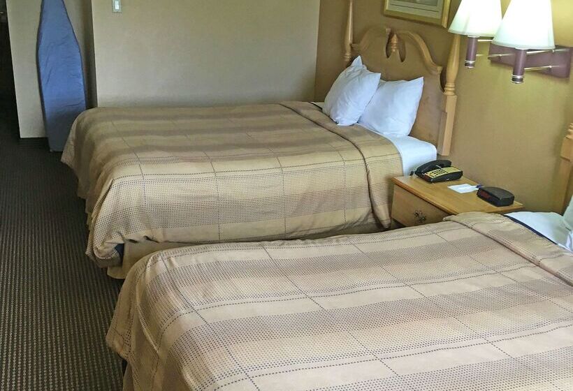 בית מלון כפרי Quality Inn & Suites Kilgore Longview