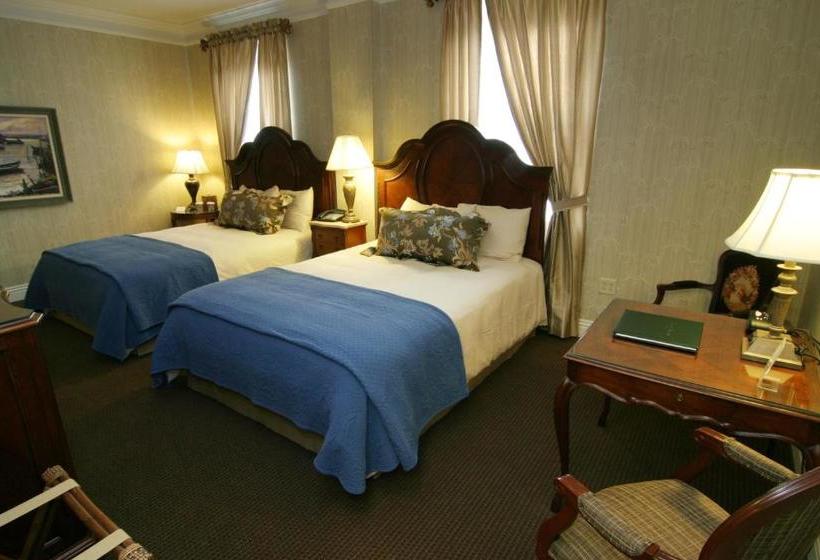 فندق Charley Creek Inn