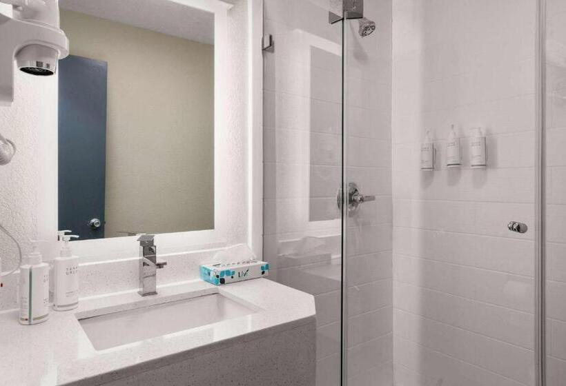 בית מלון כפרי Days Inn By Wyndham Albuquerque I 25