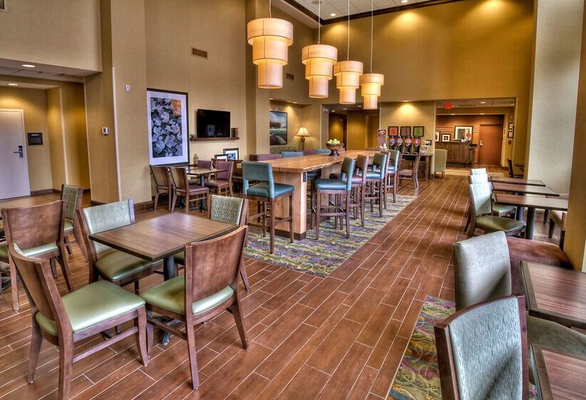 هتل Hampton Inn & Suites Rochester/henrietta