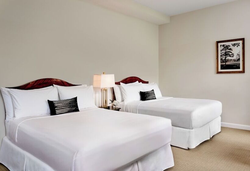 هتل Inn At Carnall Hall