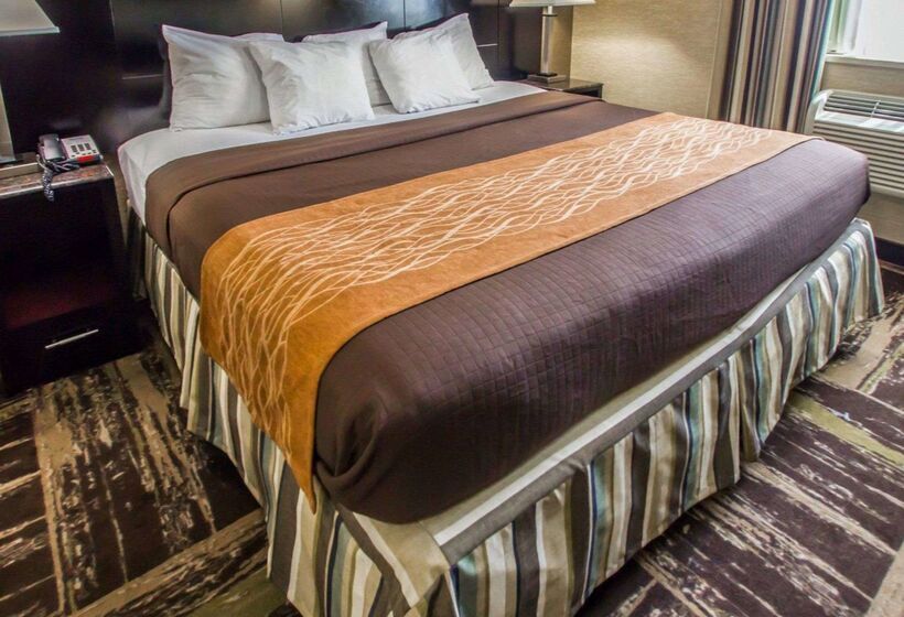 فندق Rodeway Inn Bronx Zoo