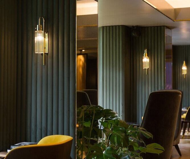 The Athenaeum Hotel & Residences