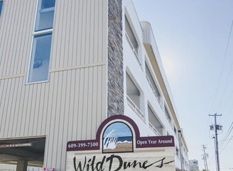 فندق Wild Dunes Inn