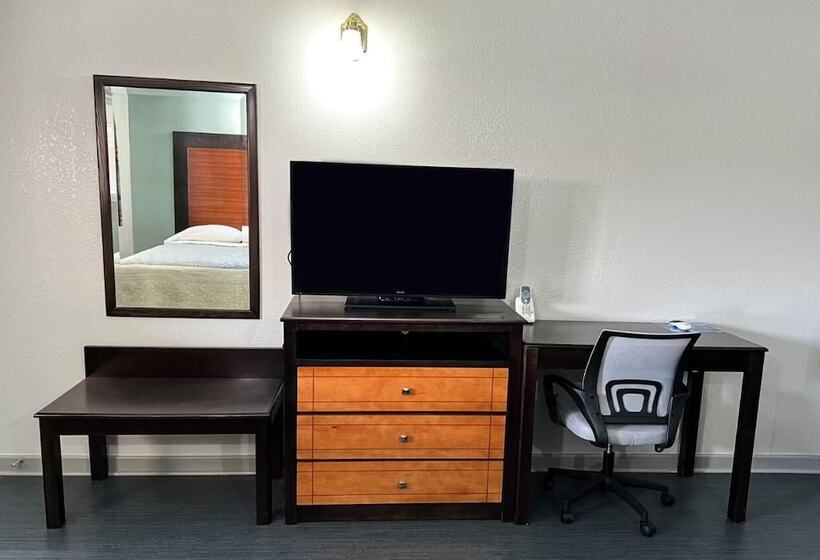 فندق على الطريق Regency Inn Bald Knob