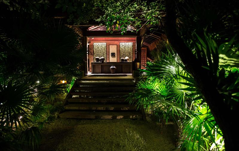 Nizuc Resort & Spa