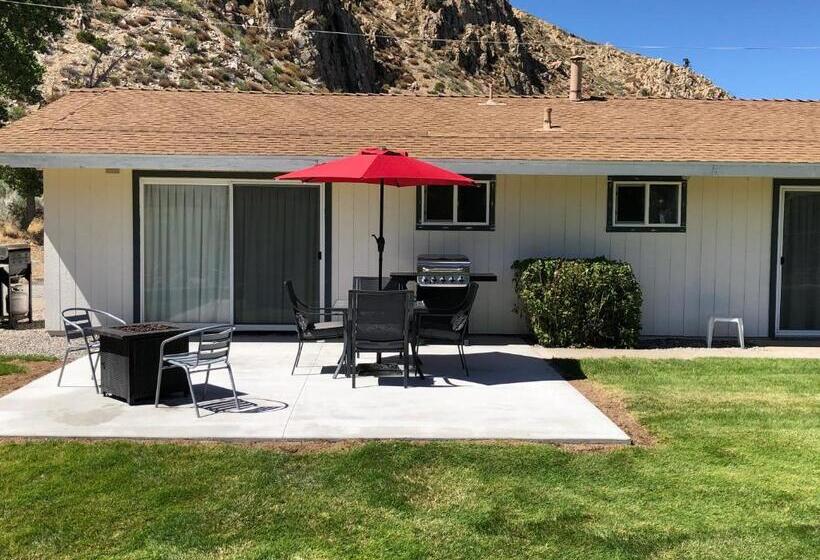 אתר נופש Meadowcliff Lodge Coleville