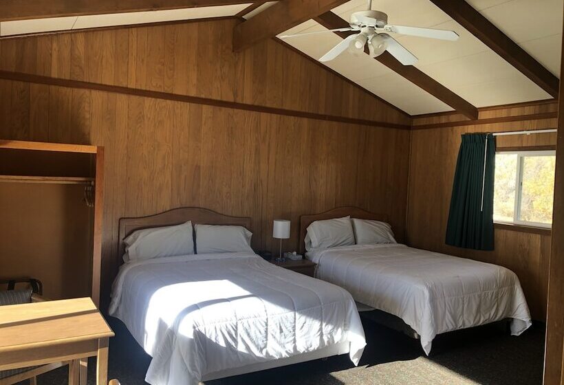 אתר נופש Meadowcliff Lodge Coleville