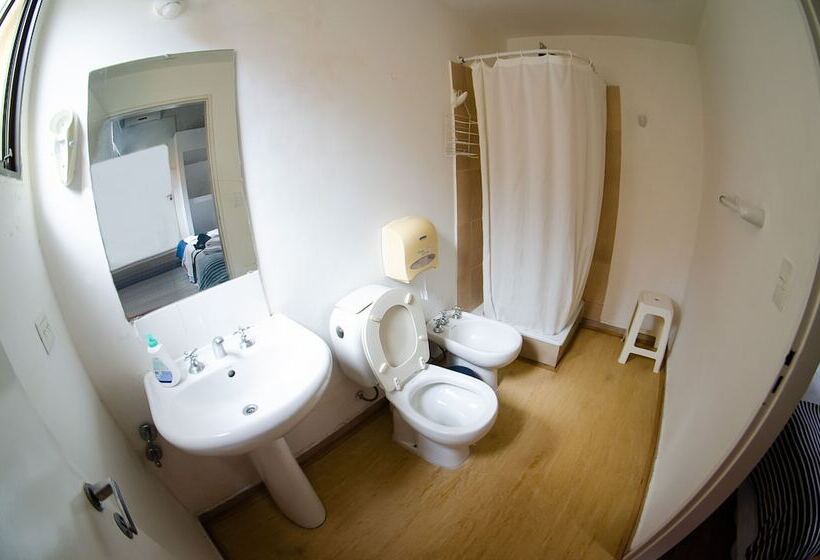 هاستل Ba Stop Hotel House