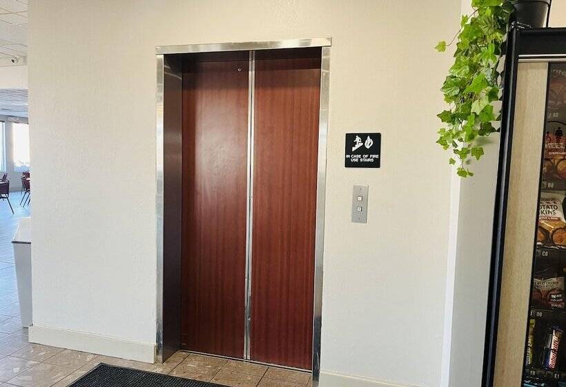 酒店 Baymont By Wyndham Keokuk