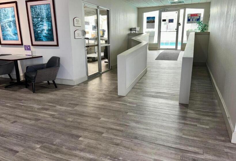 酒店 Baymont By Wyndham Keokuk