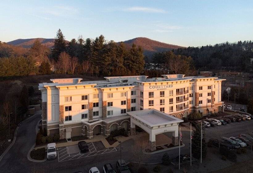 فندق Courtyard By Marriott Boone