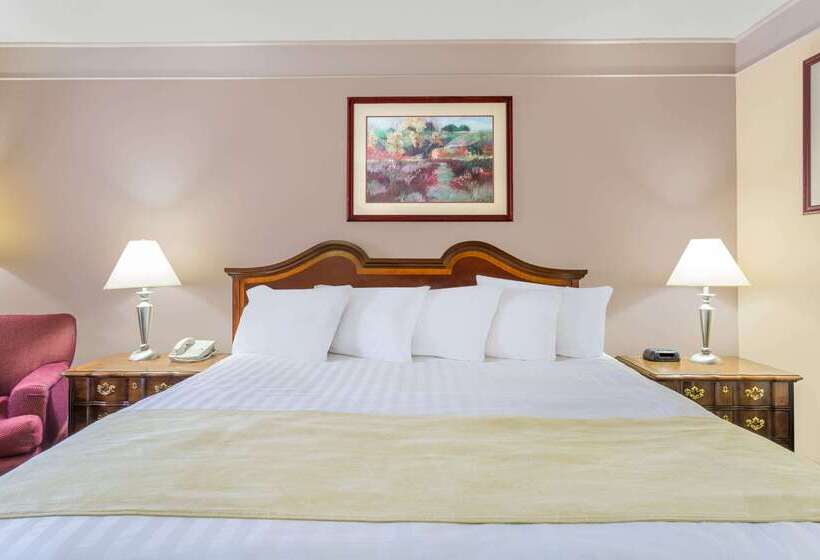 فندق Days Inn By Wyndham Delta Co