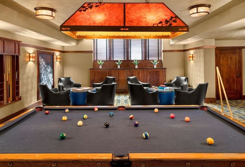 בית מלון כפרי The Historic Park Inn