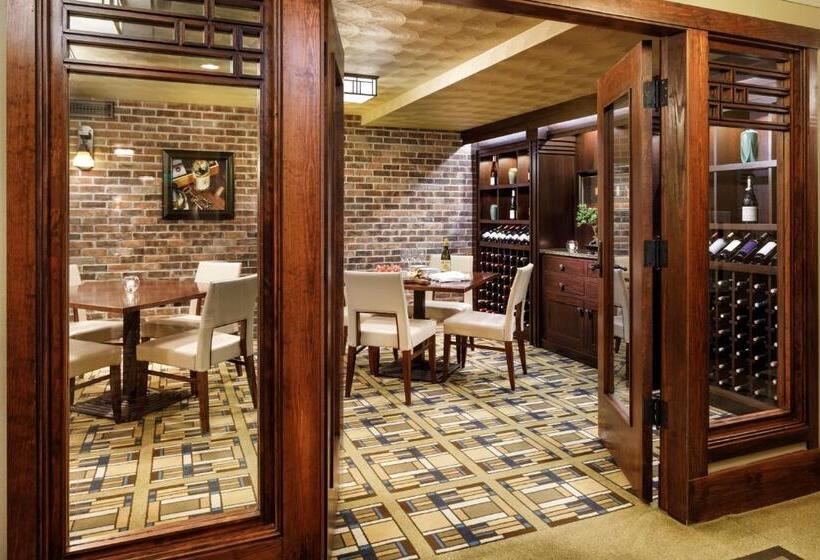 בית מלון כפרי The Historic Park Inn