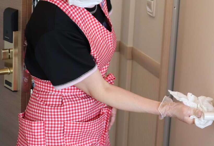 هتل Toyoko Inn Tsuruga Ekimae