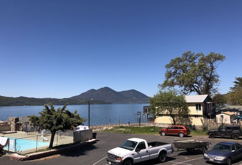 Lamplighter Motel Clearlake