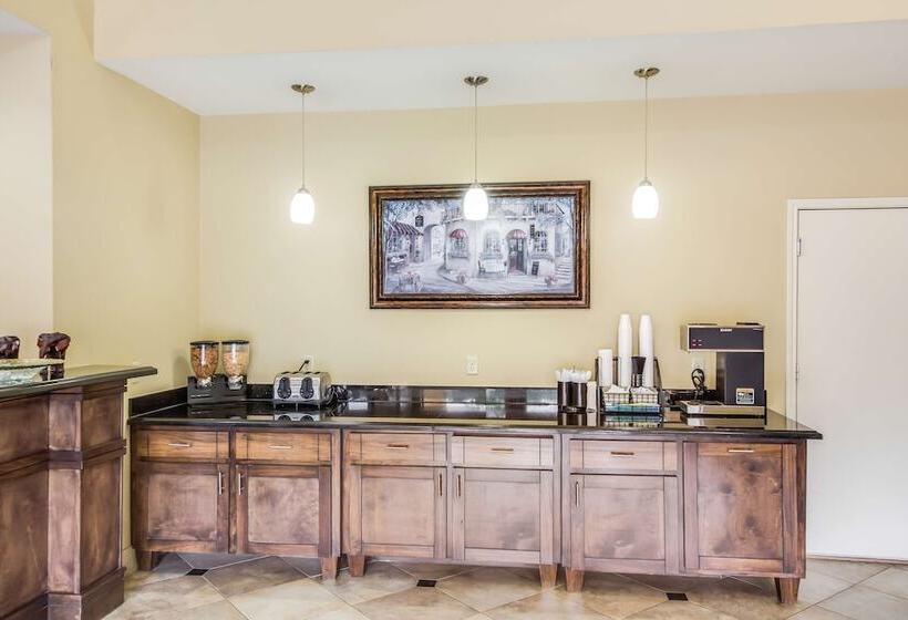 מוטל Americas Best Value Inn & Suites Tomball