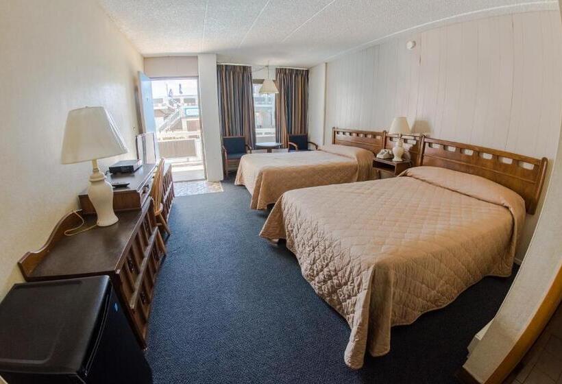Мотель Windjammer Motor Inn
