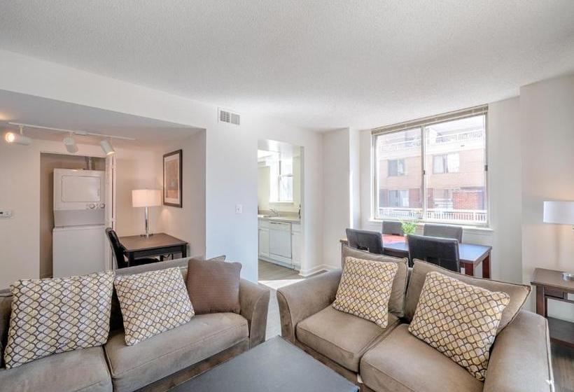 Oakwood At Ballston Place