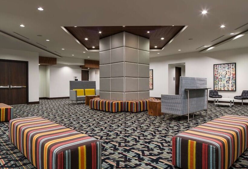 Hampton Inn & Suites Denver Downtownconvention Center