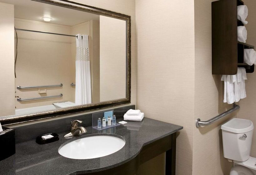 Hampton Inn & Suites Mansfield
