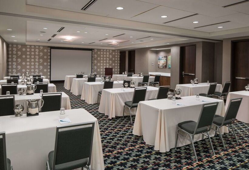 Homewood Suites By Hilton Denver Downtown Convention Center