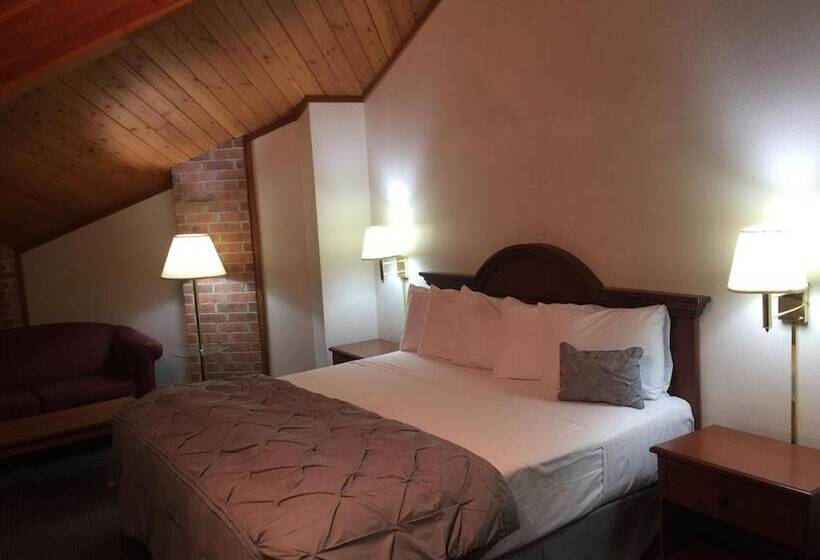 ホテル Amerihost Inn & Suites Fulton