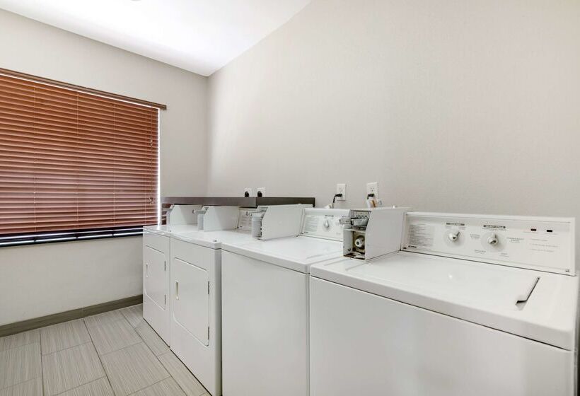 Отель Best Western Plus Pleasanton